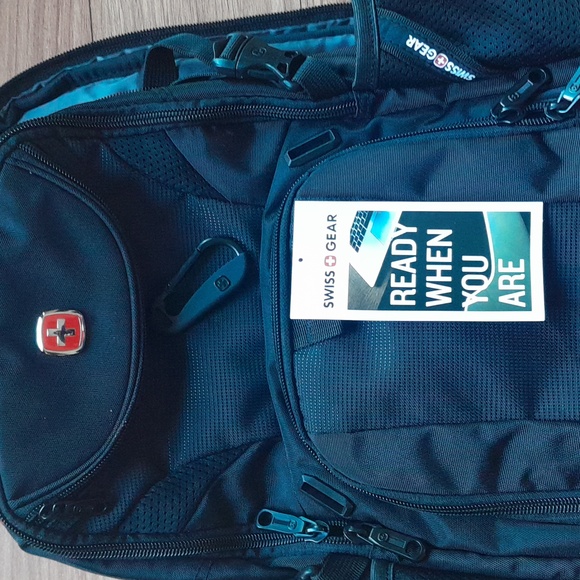 SwissGear Laptop Backpack - Picture 9 of 10